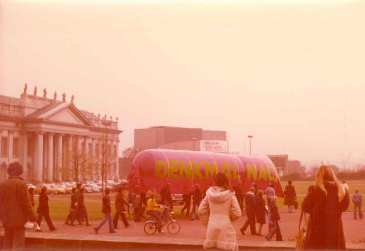 Denk-mal-nach-Denkmal, Kassel 1975