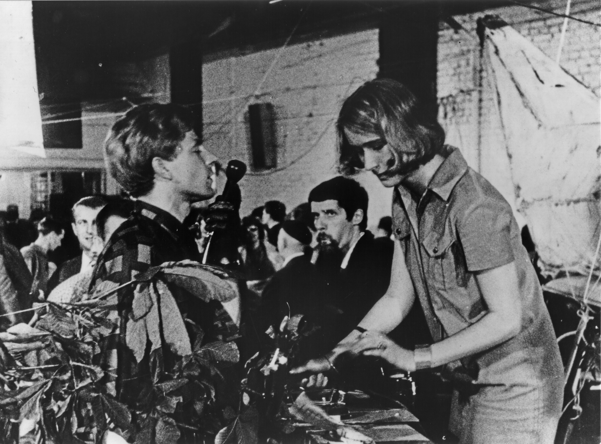 Banalität mit Ansprüchen - Bazon Brock in der Galerie Block