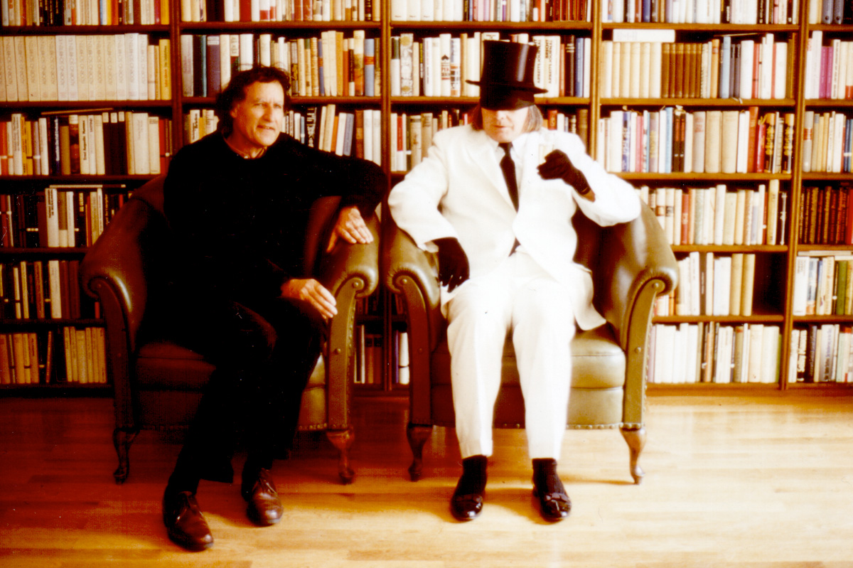 Lucius Burckhardt und James Lee Byars 1980er, Bild: ©Annemarie Burckhardt.