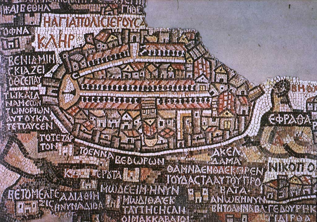 Abb. S. 115, Nr. 2: Fußbodenmosaik, Madaba (Jordanien), ca. 560 n. Chr. Jerusalem auf der Mosaikkarte von Madaba, Bild: „Madaba map“ von W:en:User:Brandmeister - W:en:Image:Madaba_map.jpg http://www.mcah.columbia.edu/dbcourses/islamic/large/madaba_map.jpg. Lizenziert unter Public domain über Wikimedia Commons - http://commons.wikimedia.org/wiki/File:Madaba_map.jpg#mediaviewer/Datei:Madaba_map.jpg.