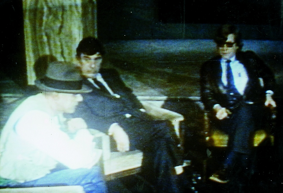 Jubiläum zum Schreien, Bild: TV-Still aus der Diskussion "Der Hang zum Gesamtkunstwerk"; Sendung: Nachtschalter unterwegs, 01.03.1983.